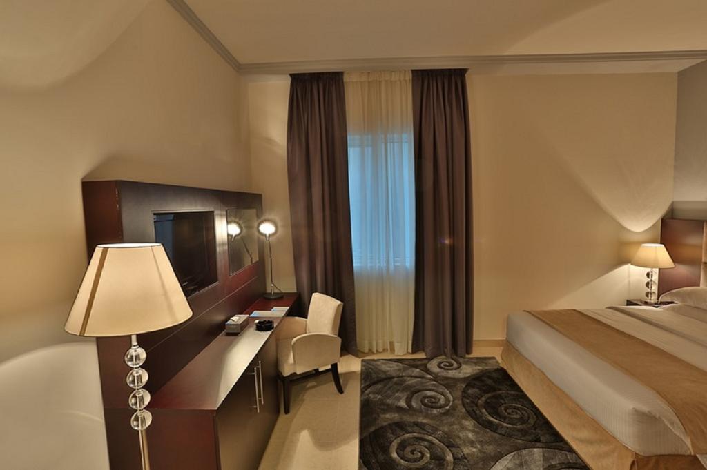 Tower Hotel Apartments Abu Dhabi Exterior photo