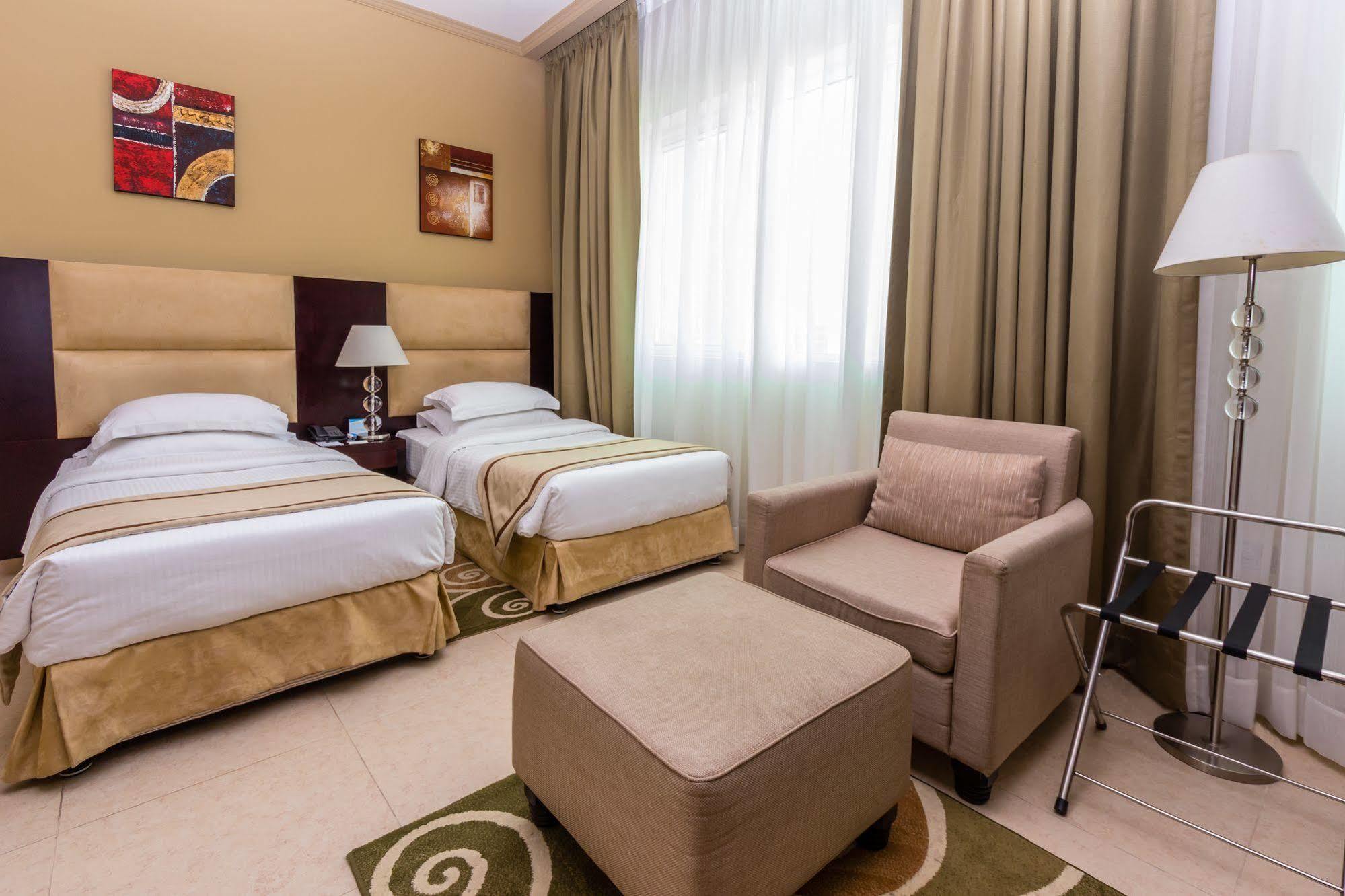 Tower Hotel Apartments Abu Dhabi Exterior photo